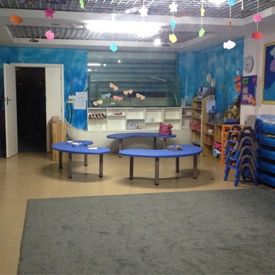 驻马店中央特区幼儿园塑胶地板